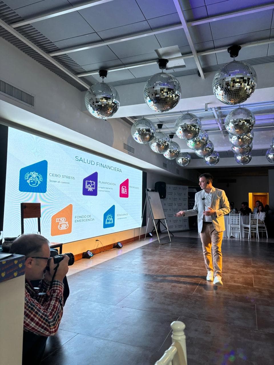 El ciclo financiero de la vida: claves para la libertad financiera